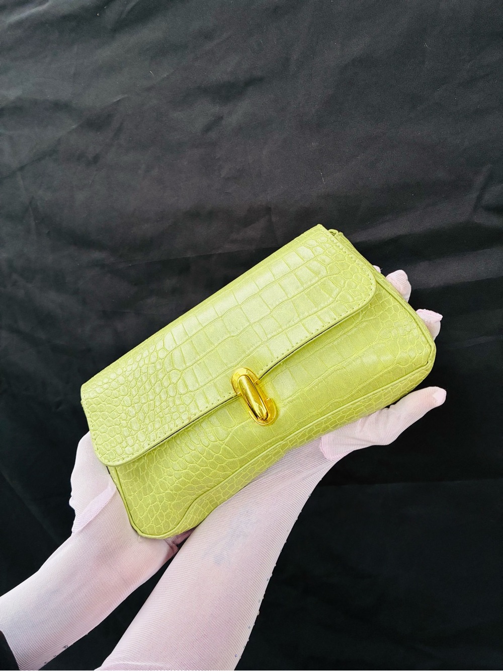 Green Croc-Embossed Women’s Clutch Handbag
